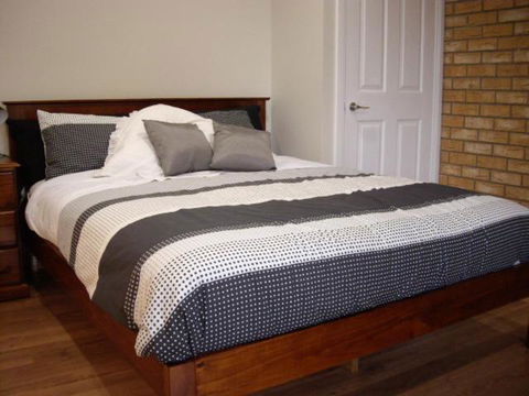 Ruby Rose - Accommodation Bookings 2