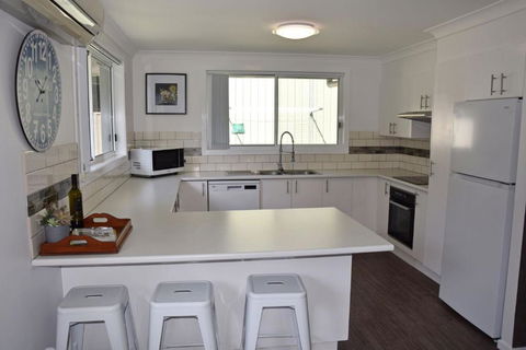 Rudder House - Accommodation Bookings 2