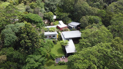Runawaytomaleny - Accommodation Bookings 1