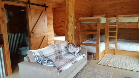 Rustic Hut Bush Retreat - Accommodation Bookings 2
