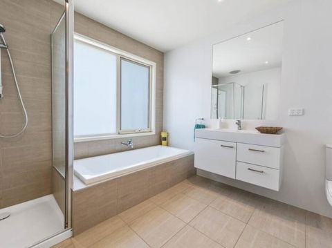 RYE/BLAIRGOWRIE FAMILY ENTERTAINER.. - Accommodation Bookings 2
