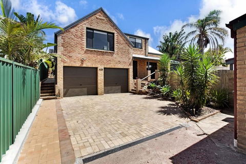 Salt Wood Cabin Style Retreat - Accommodation Bookings 0