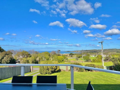 Saltwater Haven - Pets Welcome. Wifi. Amazing View - Accommodation Bookings 0