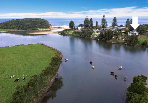 Saltwater - Accommodation Bookings 2