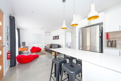Salty Kisses Holiday House - Accommodation Bookings 3