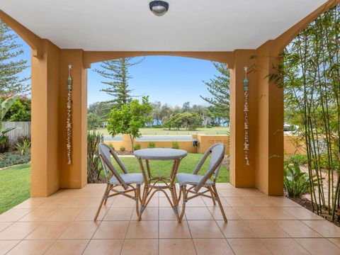 Salty Kisses On Marine Parade - Accommodation Bookings 0