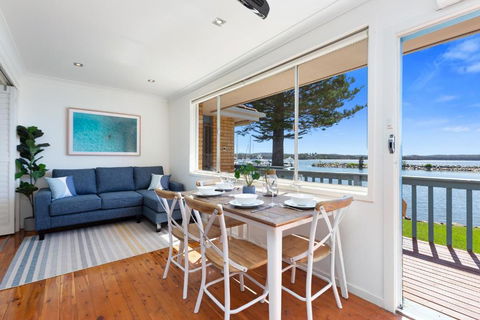 Salty Life - Accommodation Bookings 0