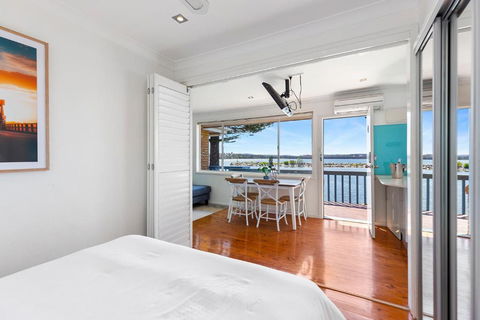 Salty Life - Accommodation Bookings 2