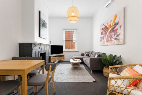 Salty Pines - 3BR House Glenelg South - Accommodation Bookings 0