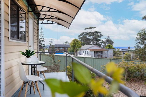 Salty Vibes - Accommodation Bookings 1