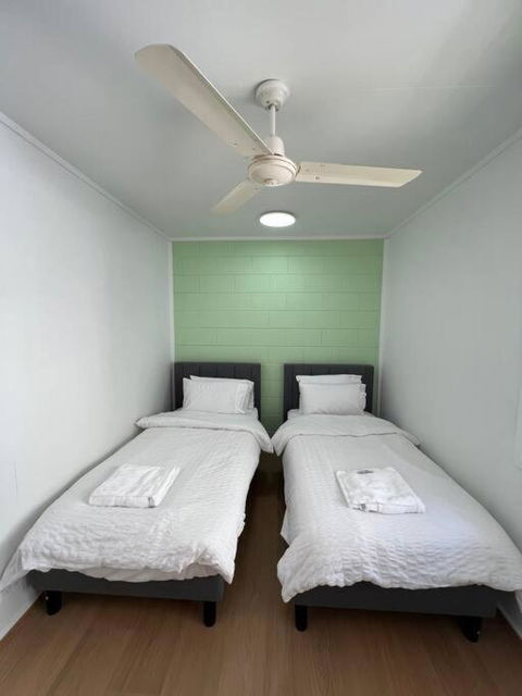 Samuel Grove - Accommodation Bookings 2