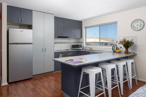 San Remo Views - Accommodation Bookings 1