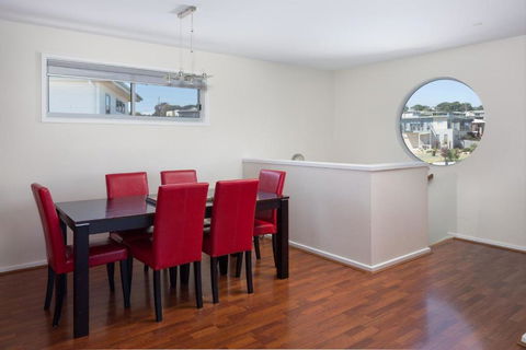 San Remo Views - Accommodation Bookings 2