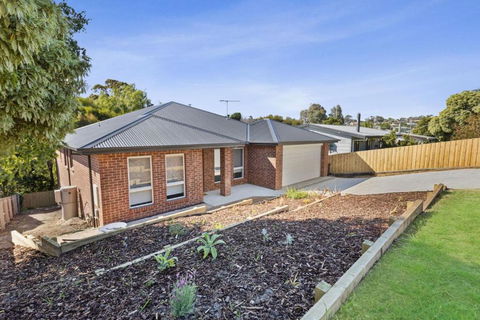 Sanctuary - Accommodation Bookings 1