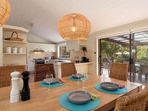 Sandcastles - Accommodation Bookings 3