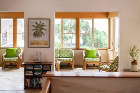 Sandilands One - Oceanstays - Accommodation Bookings 3
