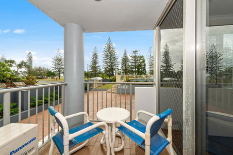 Sandpiper Broadbeach - Accommodation Bookings 2