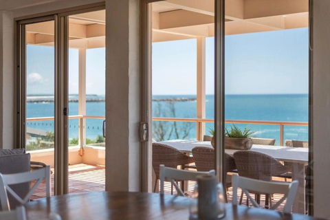 Sandrift Two - Oceanstays - Accommodation Bookings 0