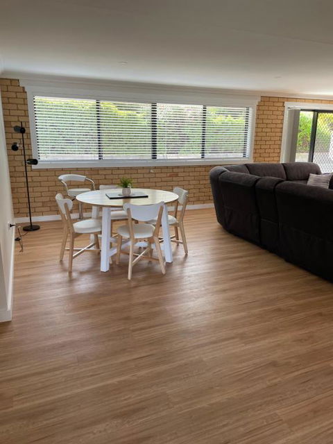Sandstone Family Apartment - Accommodation Bookings 3