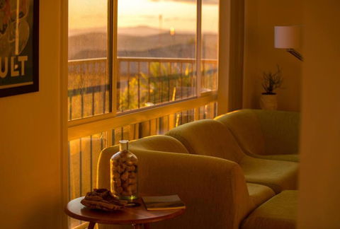 Sandy Bay Townhouse - Accommodation Bookings 2