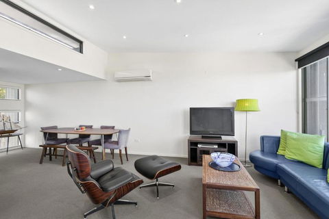 Sandy Beach Apt 4 - Accommodation Bookings 1