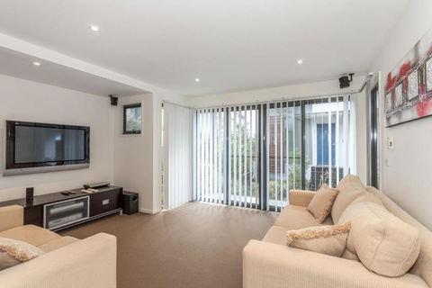 Sandy Beach One - Accommodation Bookings 2