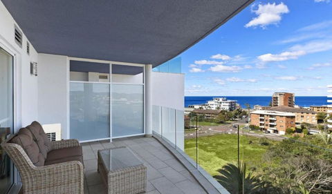 Sandy Cove Apartment The Entrance 48b - Accommodation Bookings 0