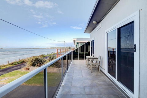 Sandy Cove - Accommodation Bookings 3