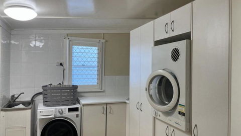 Sandy Days 4551 - Accommodation Bookings 1