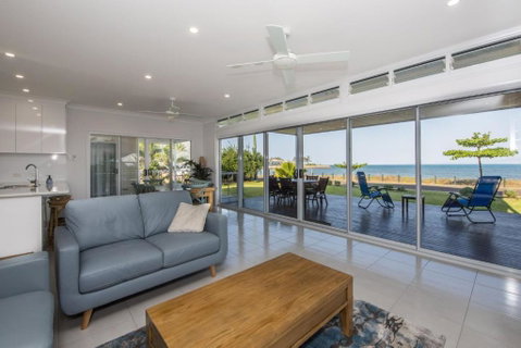 Sandy Decks - Accommodation Bookings 2