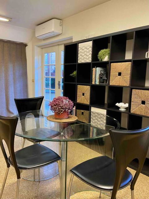 Spacious Self-Contained Guest Suite - Accommodation Bookings 3