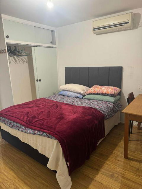 Springvale Couple Room For Rent - Accommodation Bookings 1