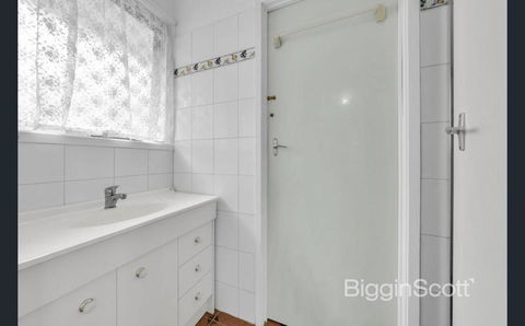 Springvale Single Room For Rent - Accommodation Bookings 3