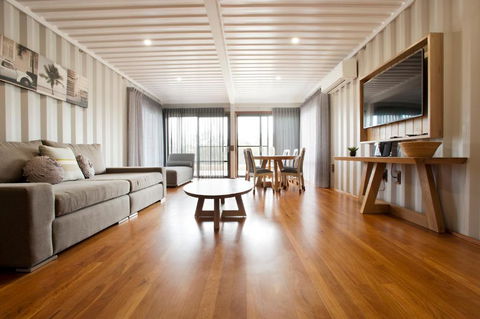 Stirling Estate Chalets - Accommodation Bookings 3