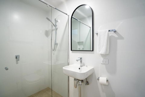 The Belmont Hotel - Accommodation Bookings 3
