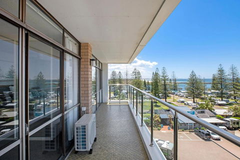 Tasman 15 - Accommodation Bookings 1