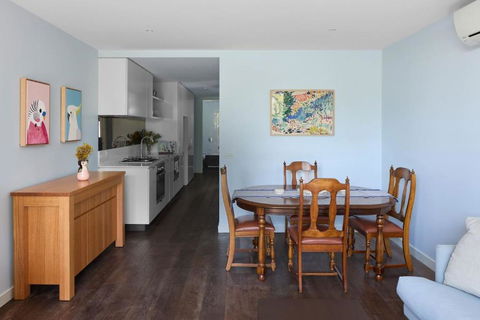 The Abby - Contemporary Inner-city Convenience - Accommodation Bookings 1