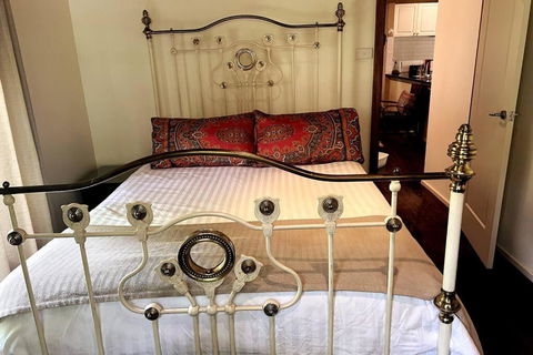The Avenel Cottage. - Accommodation Bookings 2
