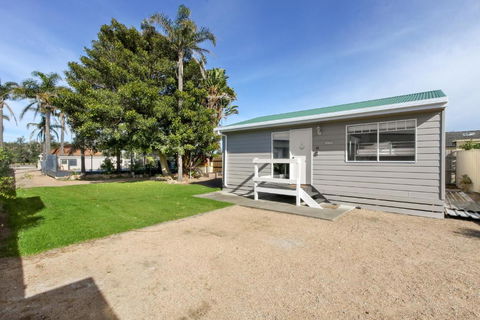 The Beaches On Lakes Cottage - Accommodation Bookings 1