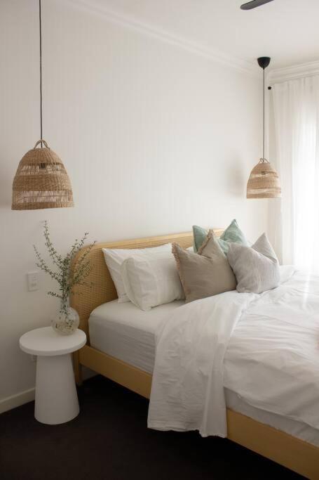 The Beech House-Hill Views, Peaceful Location, 2BR - Accommodation Bookings 0