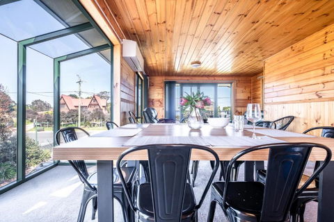 The Boathouse - Freycinet Holiday Houses - Accommodation Bookings 3
