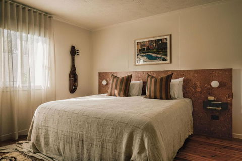The Cheshire Cat Boutique Motel - Accommodation Bookings 2
