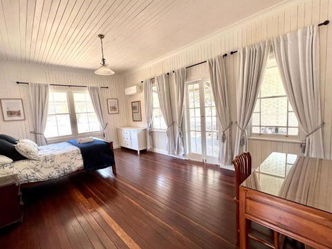 The Cottage Farm Stay - Grandchester - Accommodation Bookings 2