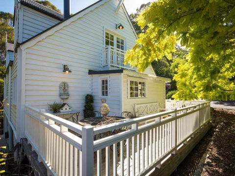 The Cottage - Accommodation Bookings 3