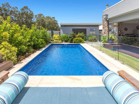 The Doggy Beach House At Pottsville - Accommodation Bookings 1