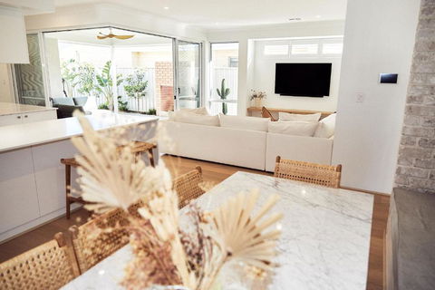 The Elanora - Accommodation Bookings 0