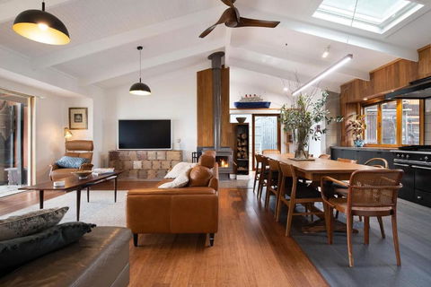 The Estate - Accommodation Bookings 0