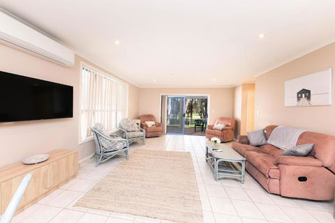 The Fairways 5 - Accommodation Bookings 0