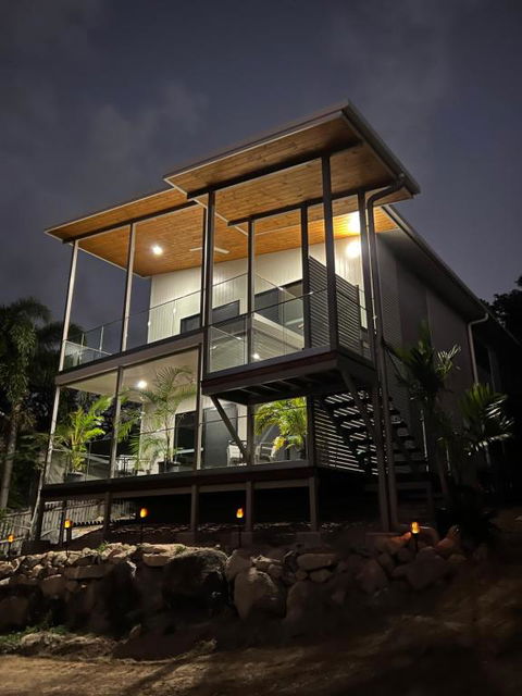 The Frangipani Suite - One Bedroom Apartment In Cooktown - Accommodation Bookings 3
