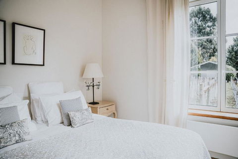 The French House - Accommodation Bookings 3